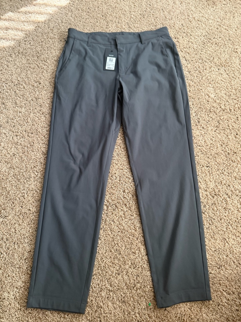 Fabletics The Don Trouser Men’s Classic Fit Pants 32x32